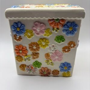 Vintage Ceramic Tissue Box Cover Floral Bumblebee Design Cottagecore Decor